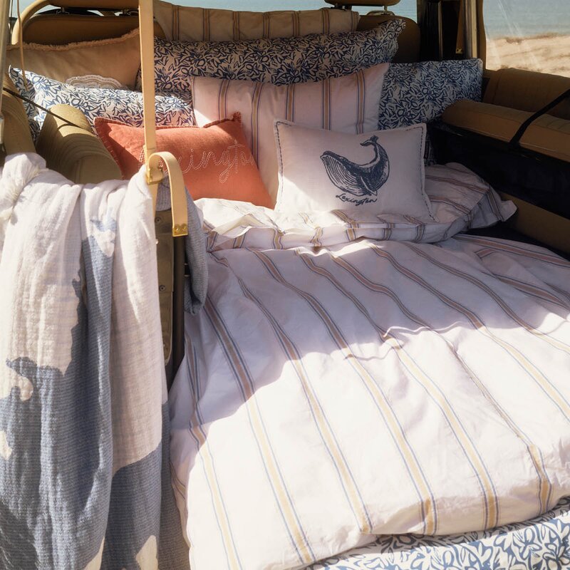 Lexington Sengesett 220x140 cm sateng blomstrete blå/hvit