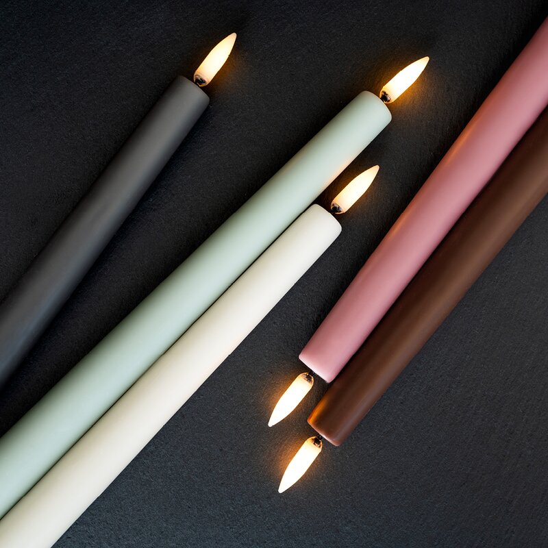 Uyuni Lighting Taper Candles kronelys 2,3x25 cm 2 stk svart