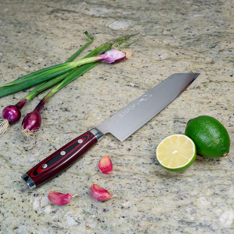 Yaxell Super Gou santokukniv 16,5 cm