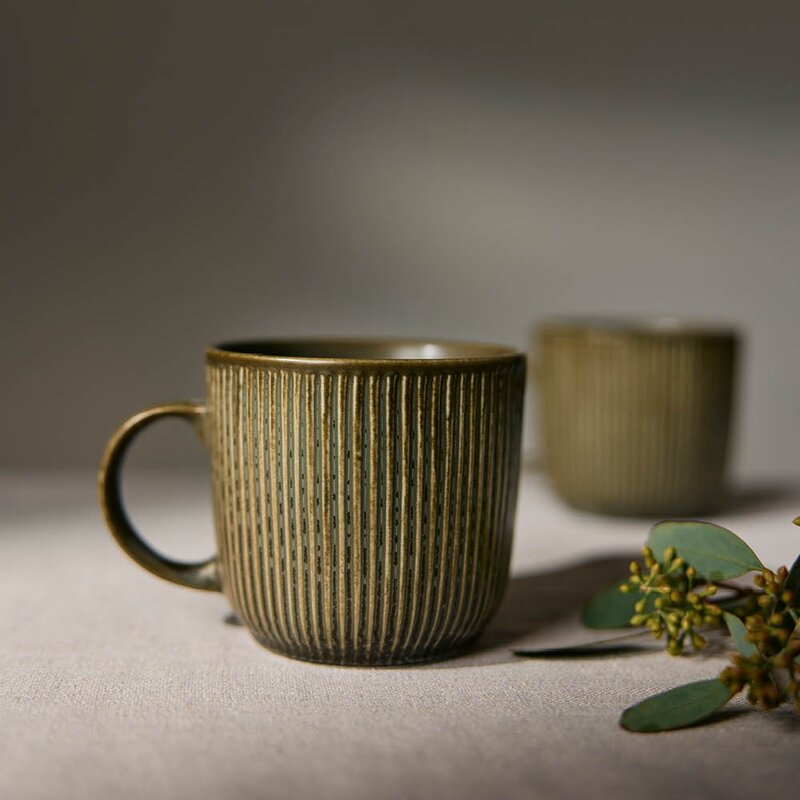 Magnor Ravn krus 35 cl grønn