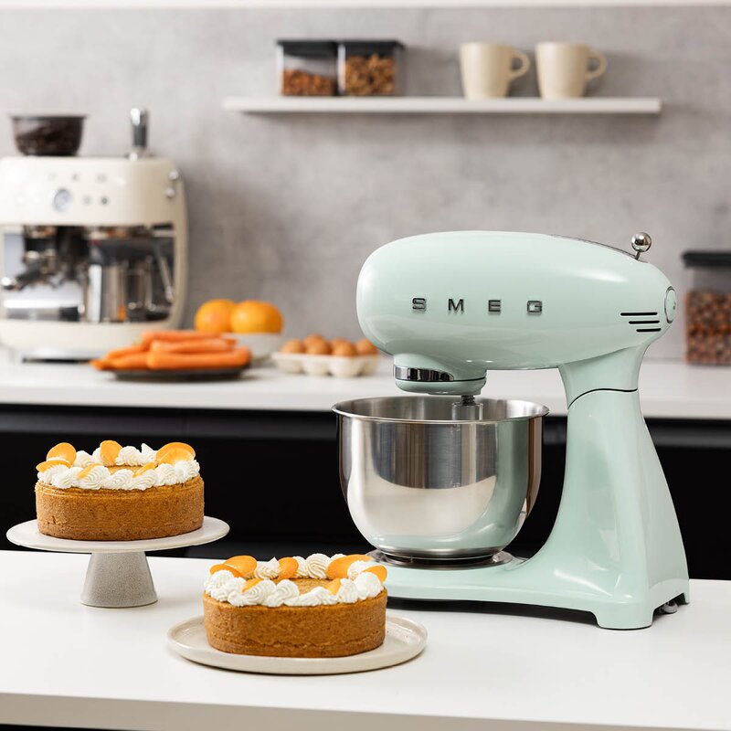 SMEG Kjøkkenmaskin SMF05 4,8L pastellgrønn