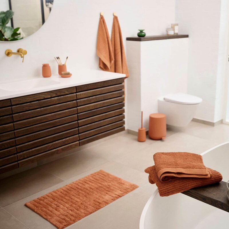 Zone Denmark Classic badehåndkle 70x140 cm mandarin