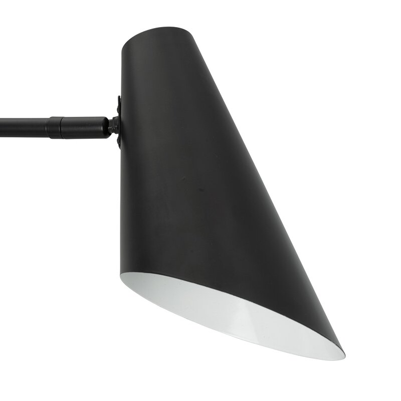 Dyberg Larsen Cale vegglampe med vinkel 46 cm svart