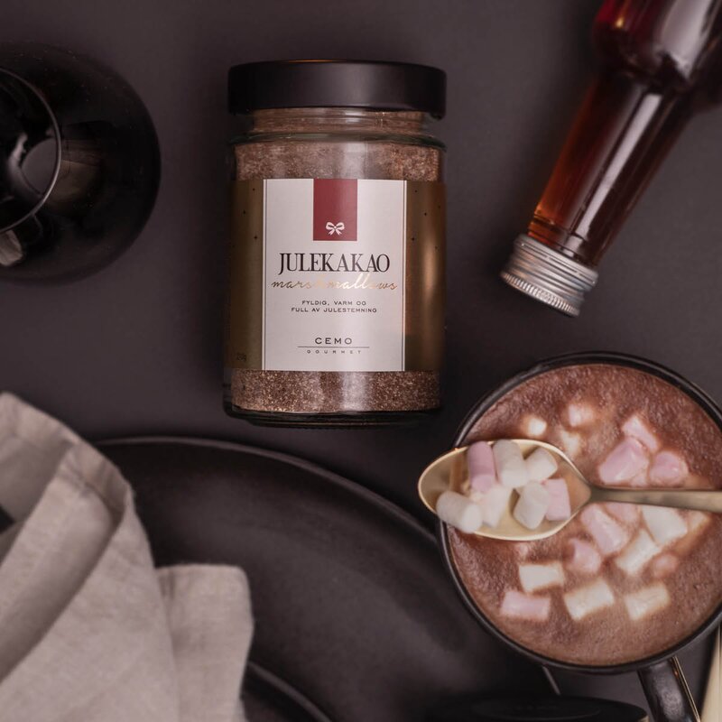 Cemo Jul i Koppen gavepose m/kakao og mini-marshmallows 270g