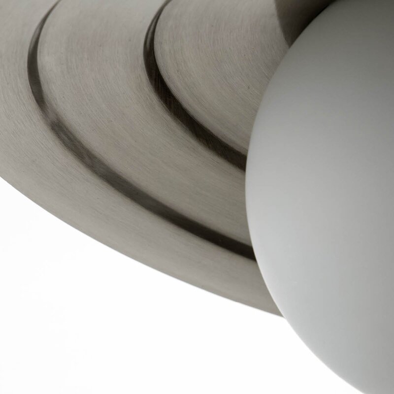 House Doctor Taklampe Coin 30,5x35 cm børstet sølvfinish/matt hvit