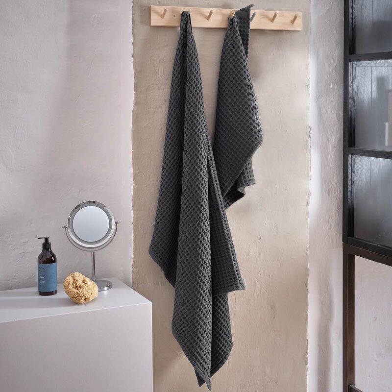 The Organic Company Big Waffle gavesett med håndkle og badelaken dark green