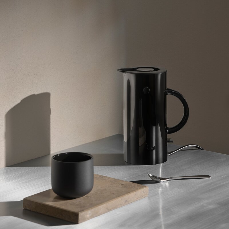 Stelton EM77 vannkoker 0,5L svart