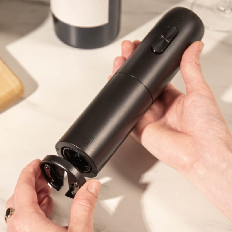 Vacu Vin Electric Wine Set vinsett 2 deler Keith Haring