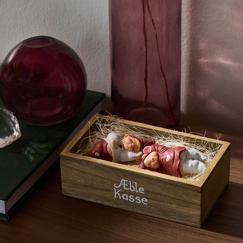 Klarborg Adam & Annika nisser i trekasse 13,5 cm