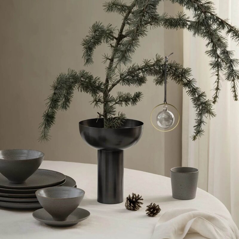 Blomus Kumi skål M 14 cm mørk brun