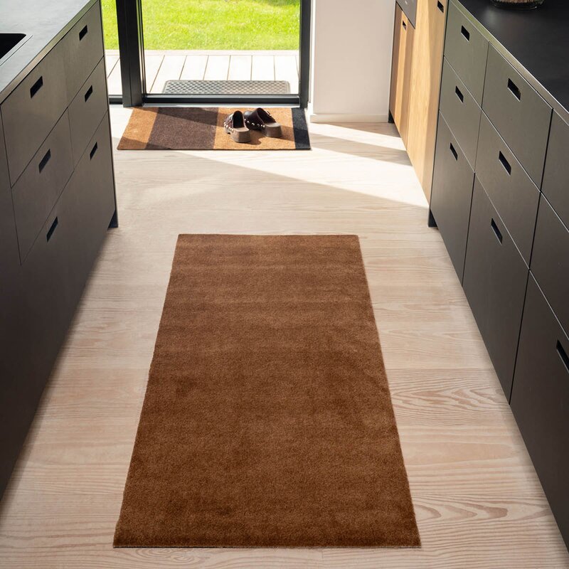 Tica Copenhagen Unicolor gulvmatte 200x90 cm cognac