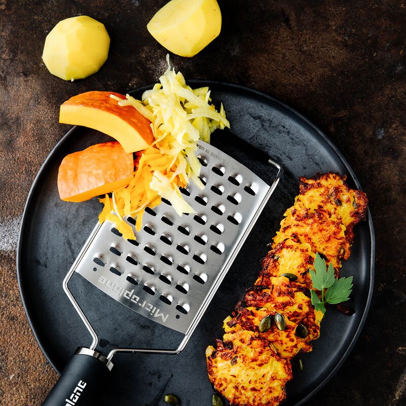 Microplane Gourmet Ultra Coarse rivjern bredt ekstra grovt svart