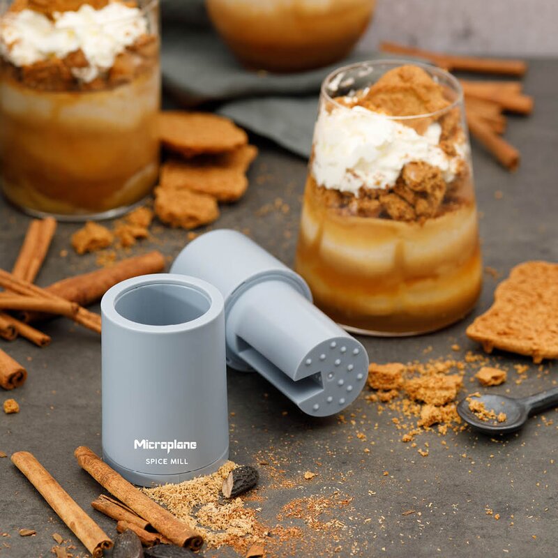 Microplane Spice Mill krydderkvern 12 cm sky blue