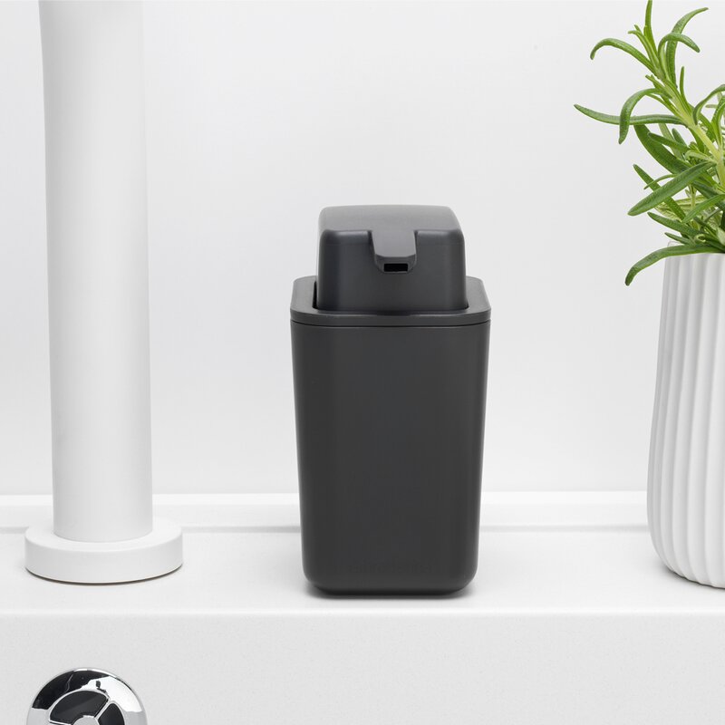 Brabantia SinkSide såpepumpe 200 ml mørk grå