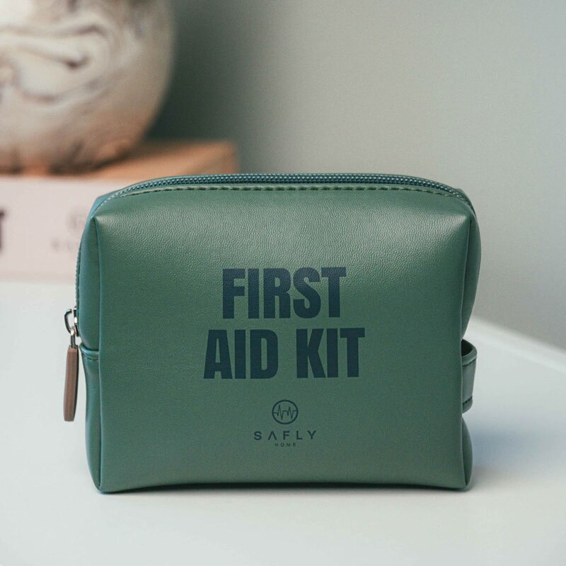 Safly Førstehjelpsskrin To-Go 14x4,5x11 cm mosegrønn