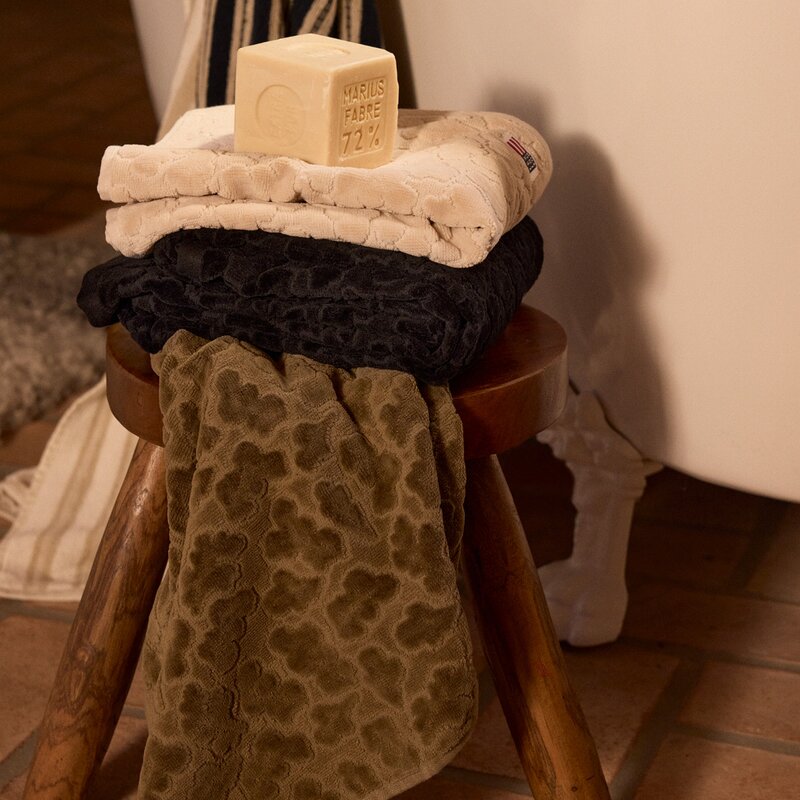 Lexington Velour Jacquard bladmønstret håndkle 100x150 cm oliven