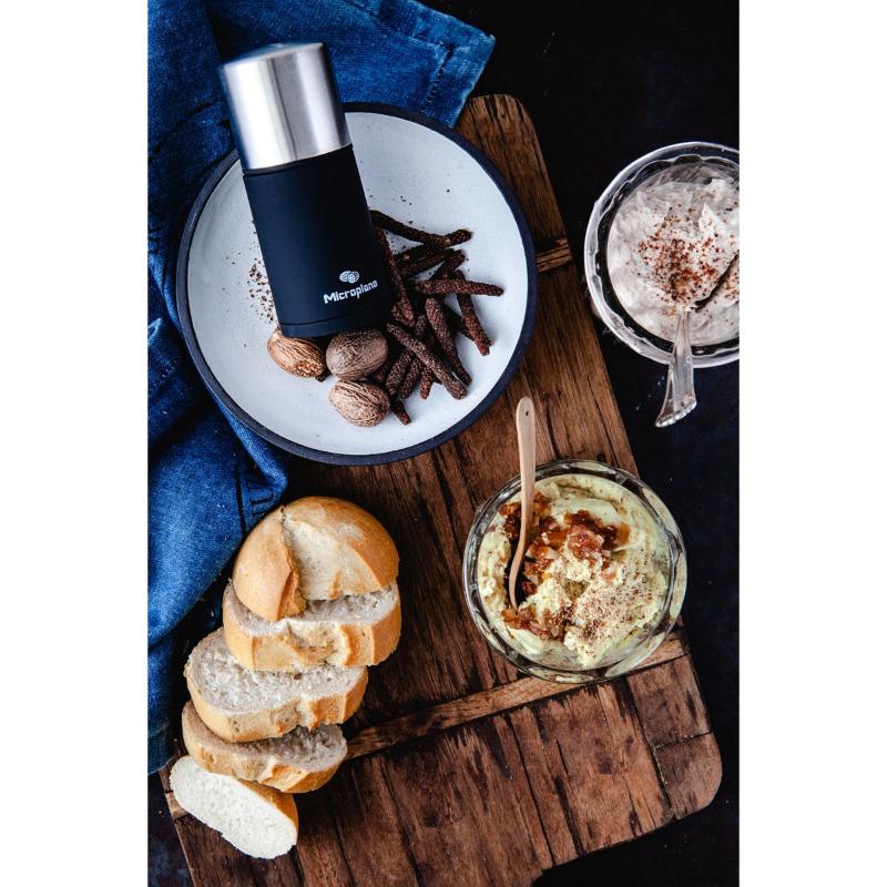 Microplane Muskatmølle svart/stål