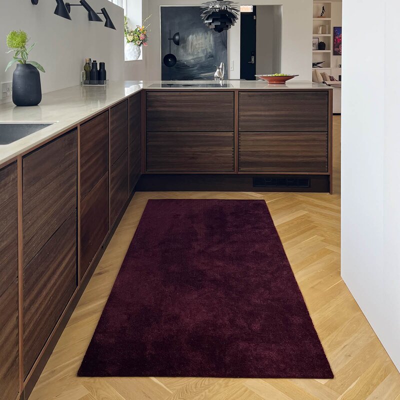 Tica Copenhagen Unicolor gulvmatte 200x90 cm bordeaux