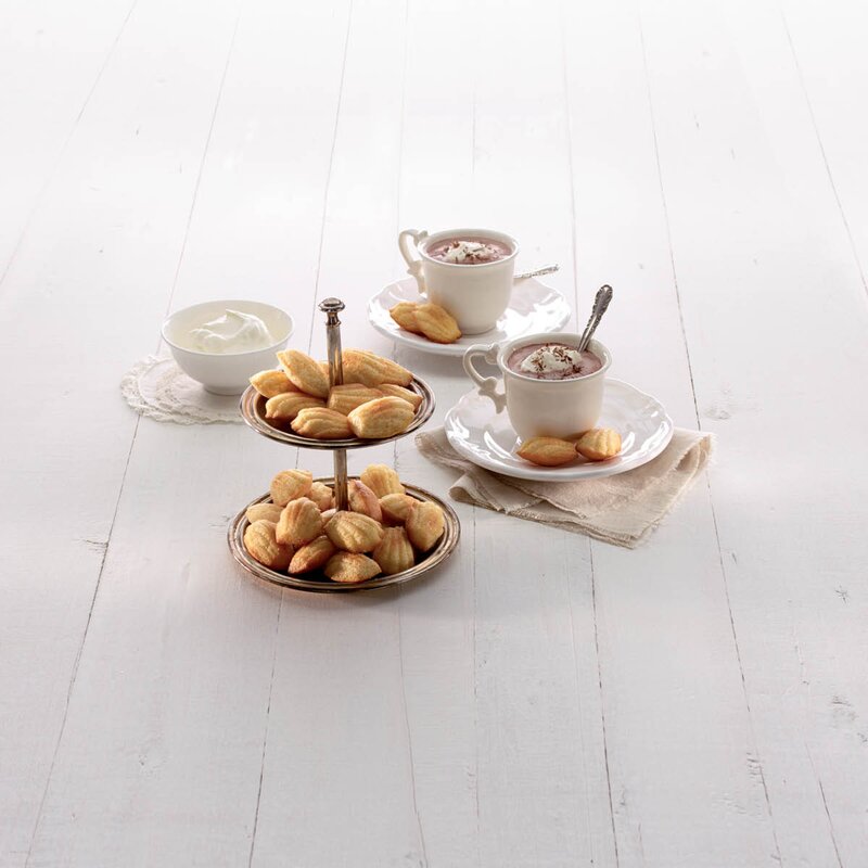 Lékué Silikonform for mini Madeleinekake 20 hull svart