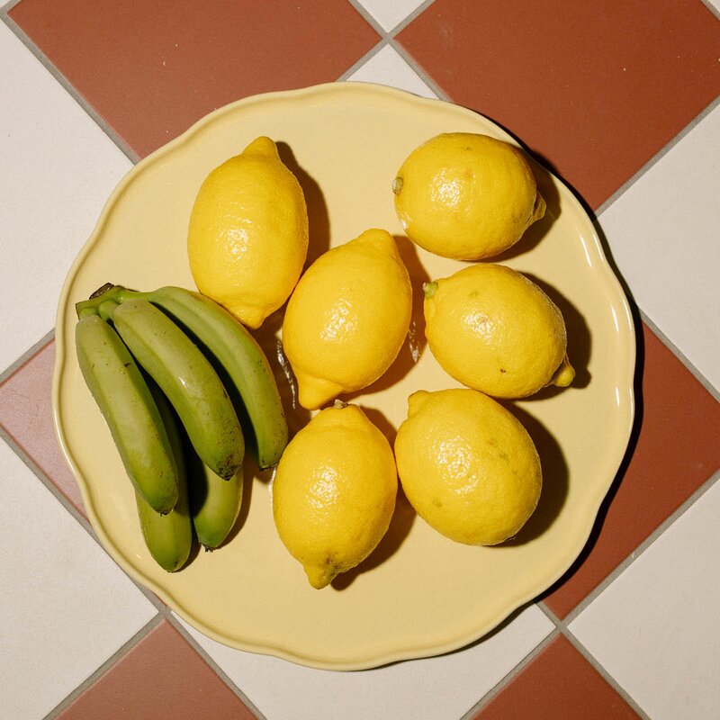 Emile Henry Madeleine serveringsfat rund 31x31 cm Vanilje