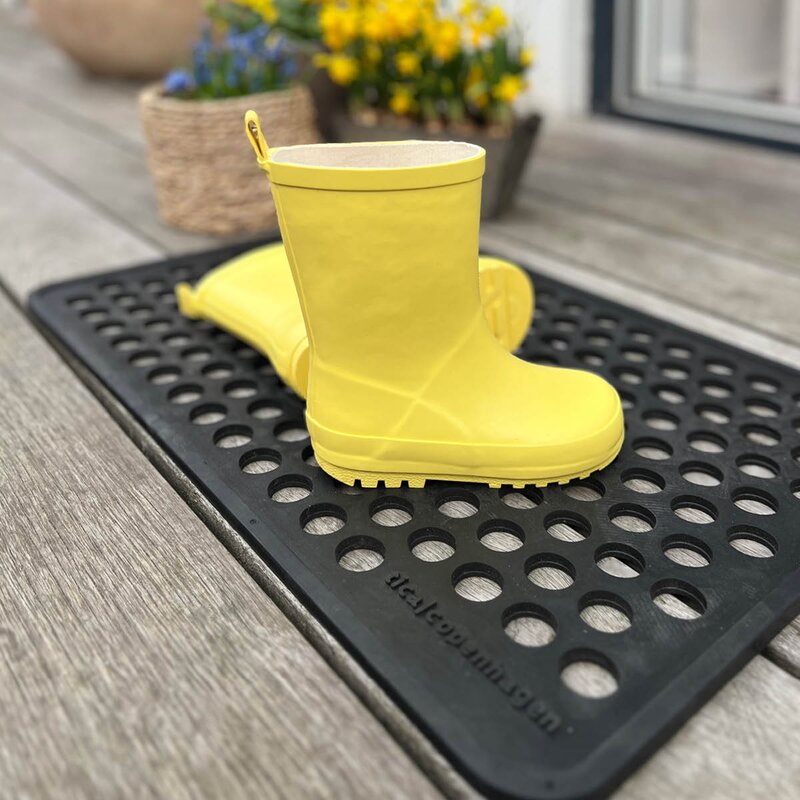 Tica Copenhagen Dot dørmatte gummi 40x60 cm svart