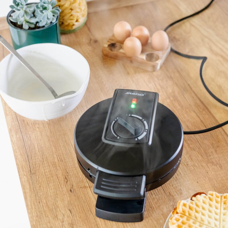 Steba Vaffeljern XL 5 hjerter 900W 18,5 cm svart