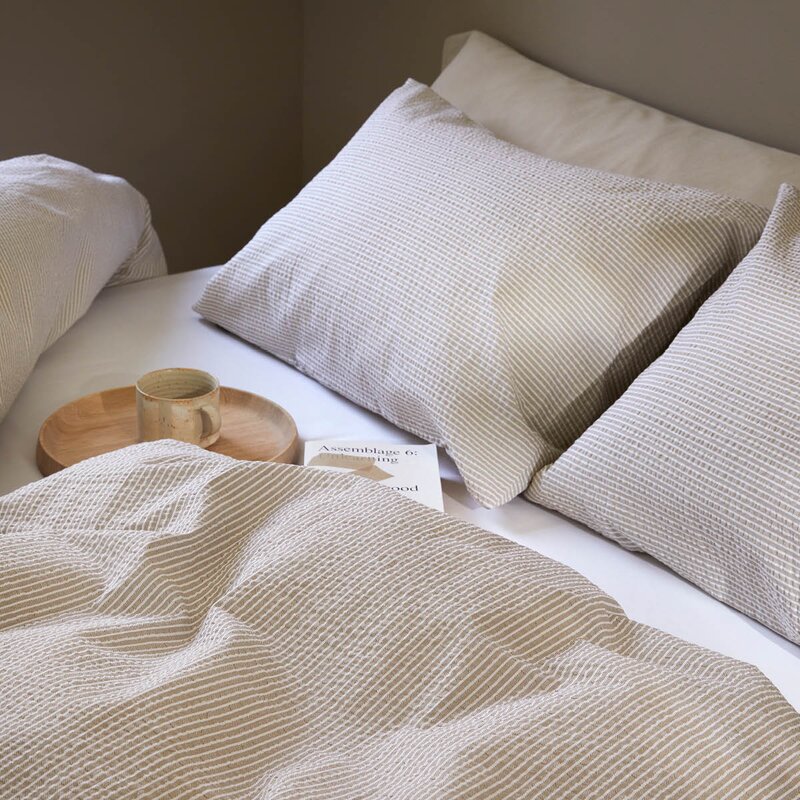 Høie Lykke krepp sengesett 140x220 cm muldvarp