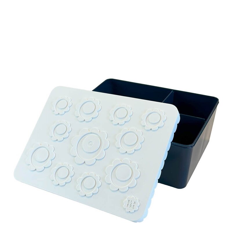 Blafre Matboks i plast treroms 7x14x19 cm Blomst hvit/marineblå