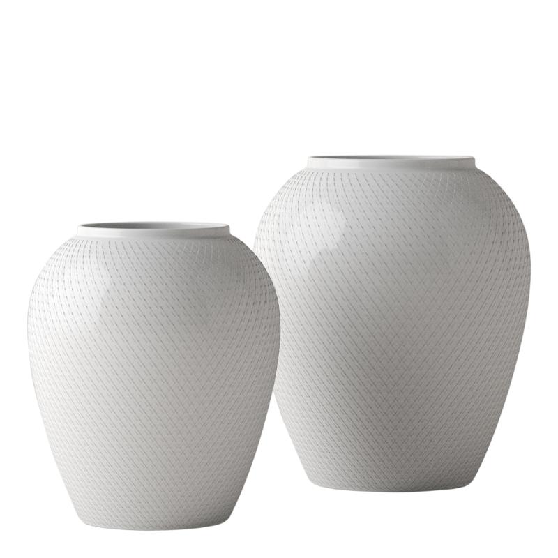Lyngby Porcelæn Rhombe vase 16 cm hvit porselen