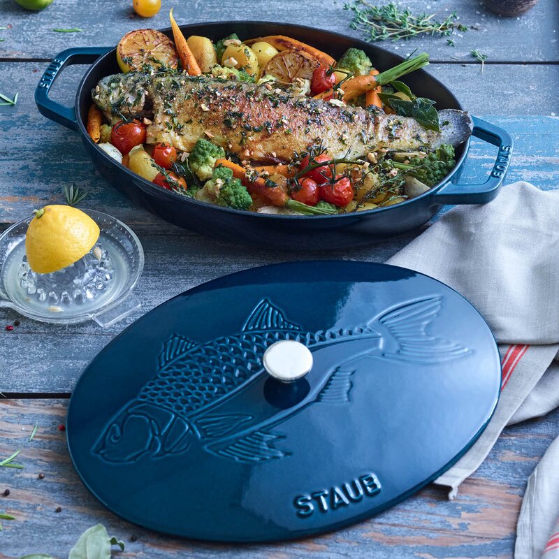 Staub La Cocotte ovalt gryte med lokk 32 cm 2,8L la mer