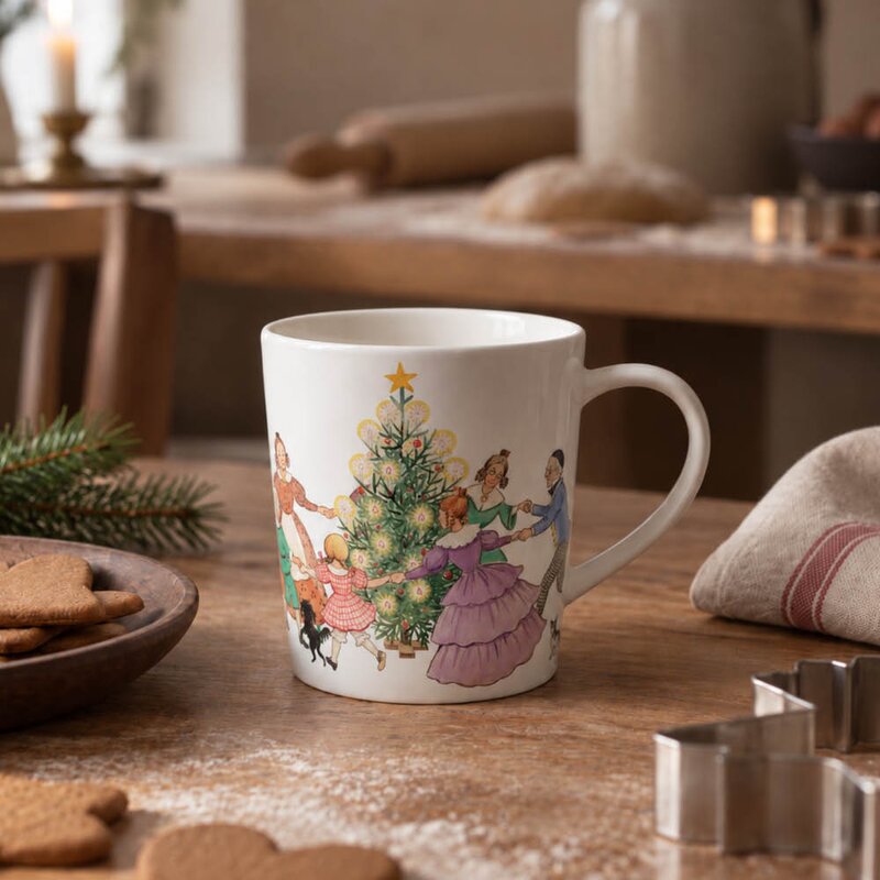 Design House Stockholm Elsa Beskow krus med hank 40 cl Dans rundt granen