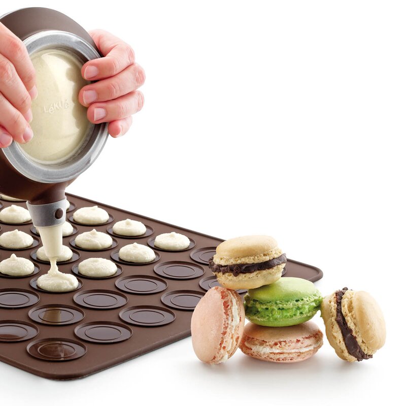 Lékué Bakeunderlag i silikon for makroner 40x30 cm brun