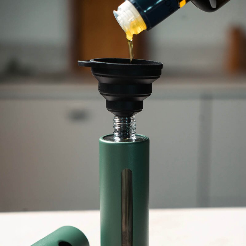 Zassenhaus Oleon sprayflaske for olje 100 ml grønn