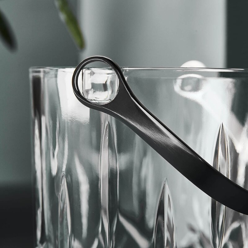 Aida Harvey barsett 7 deler