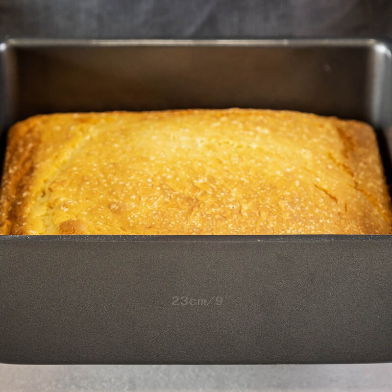 MasterClass Bakeform firkantet med avtakbar bunn 23 cm grå