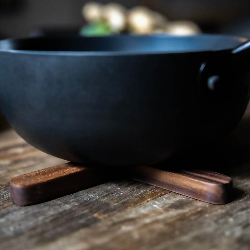 Satake Magnetisk gryteunderlag 19 cm valnøtt