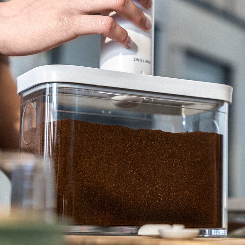 Zwilling Fresh & Save Cube rektangulær oppbevaringsboks med vakuumlokk 1,8L