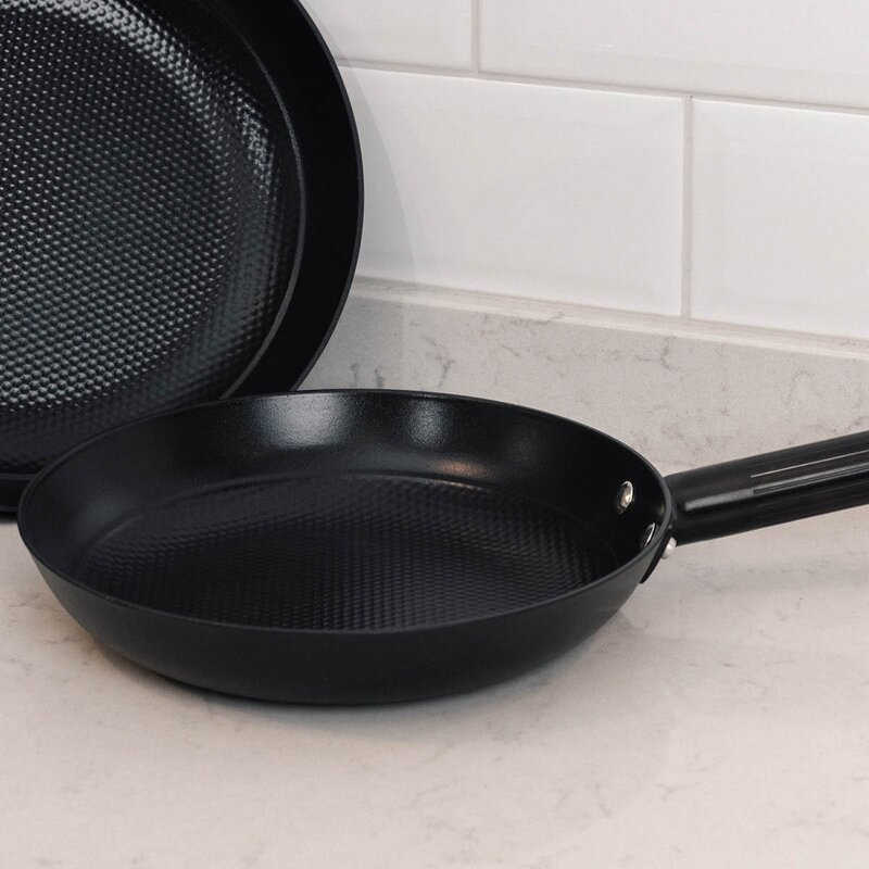 Vargen & Thor Aska støpejernspanne 24 cm svart