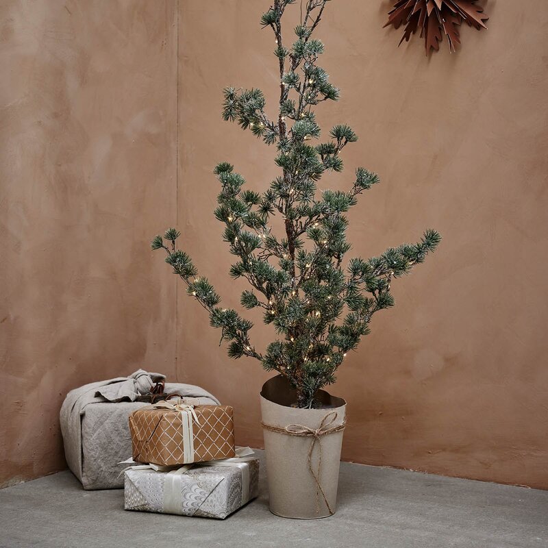 Lene Bjerre Pinea grantre 115 cm med LED-lys grønn