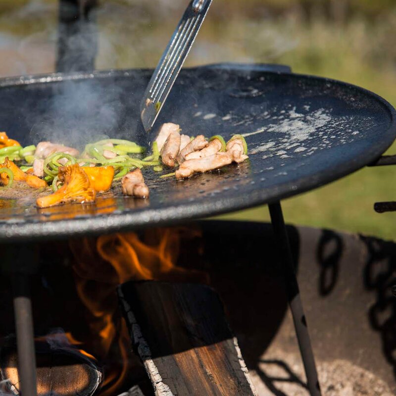 Espegard Stekehelle støpejern med bein 25x45 cm