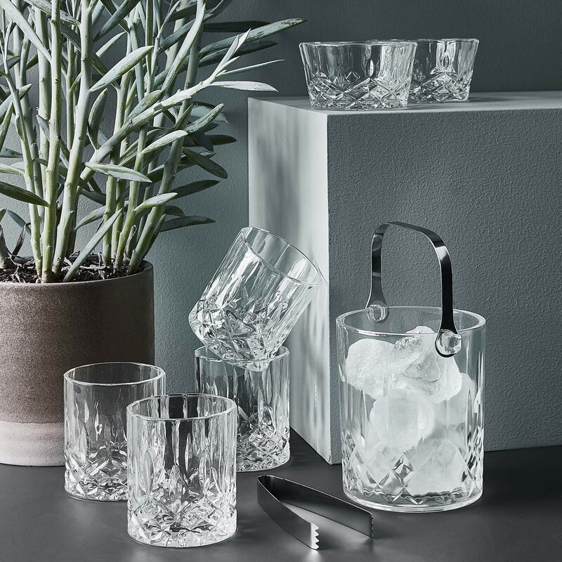 Aida Harvey barsett 7 deler