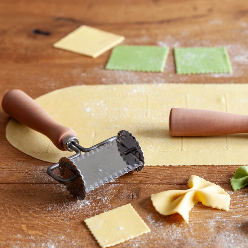 Marcato Pastakutter rektangulær tannet 6 cm rustfritt stål/tre