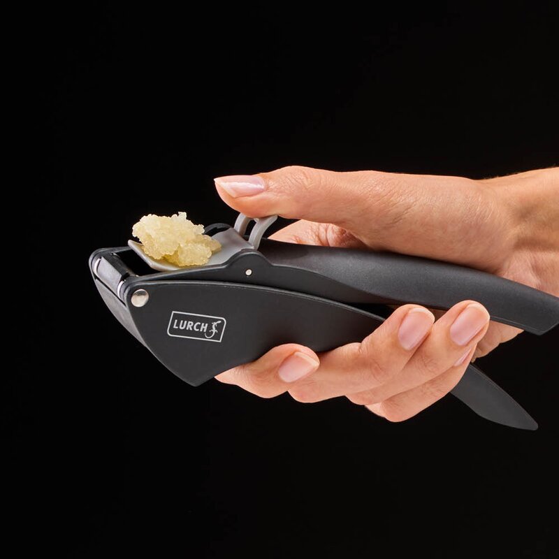 Lurch Hvitløkspresse med avskrapningsbøyle 17,5 cm svart