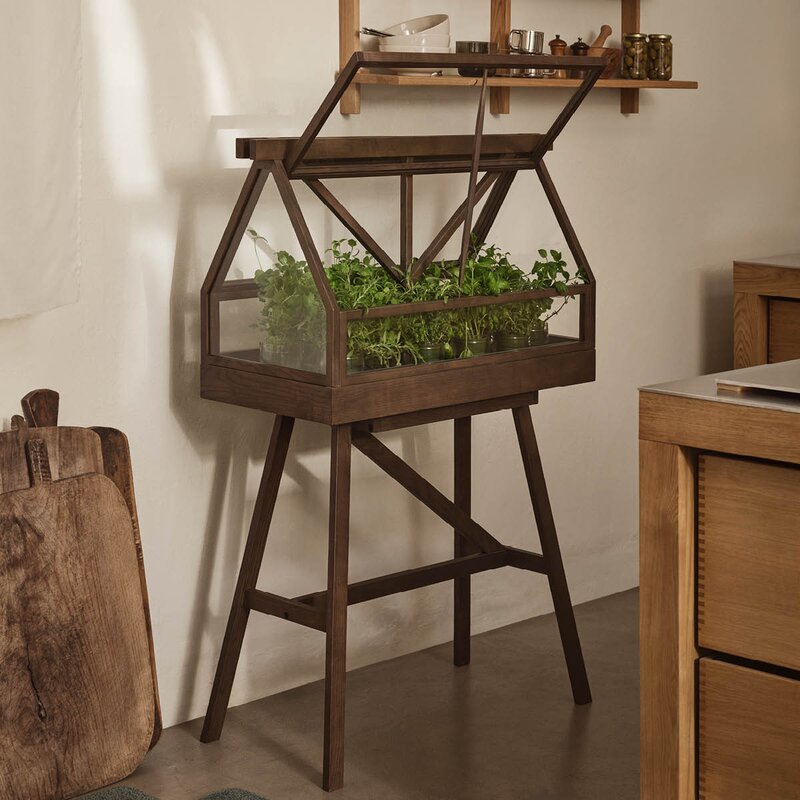 Design House Stockholm Drivhus i mørklasert ask 130x95 cm