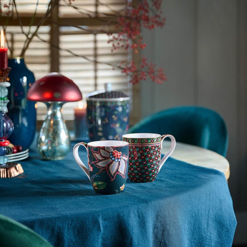 Pip Studio Berry Blues Flowers krus XL 45 cl blå