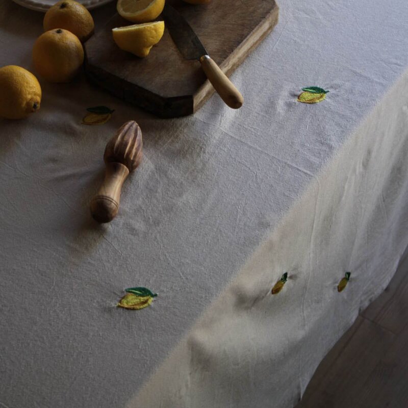 Midnatt Lemon bordduk 250x145 cm beige/gul