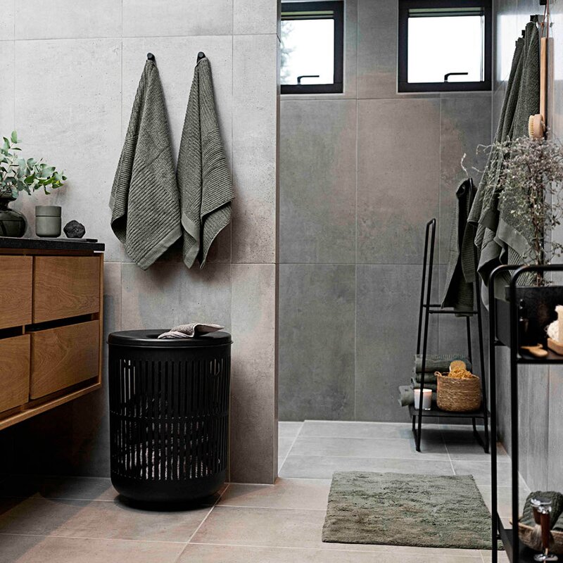 Zone Denmark Classic badehåndkle 70x140 cm oliven grønn
