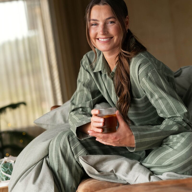 Høie Nova flanell pyjamas dame str M grønn