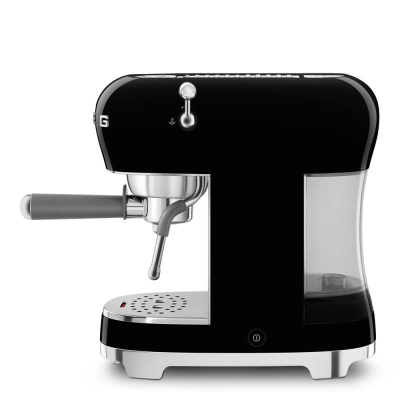 SMEG Espressomaskin ECF02 1L svart