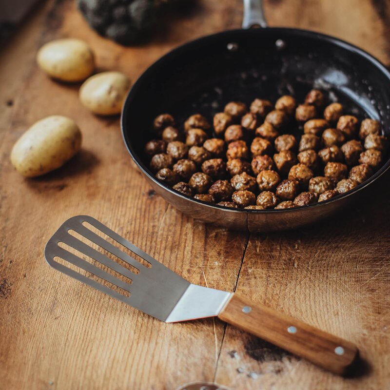 Dorre Studs stekespade 28 cm stål/akasietre